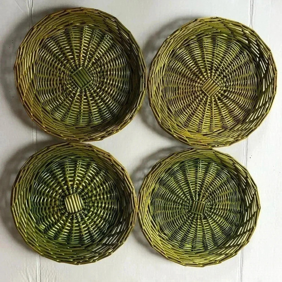 Lime  Green Wicker Plate Chargers - Picture 4 of 9